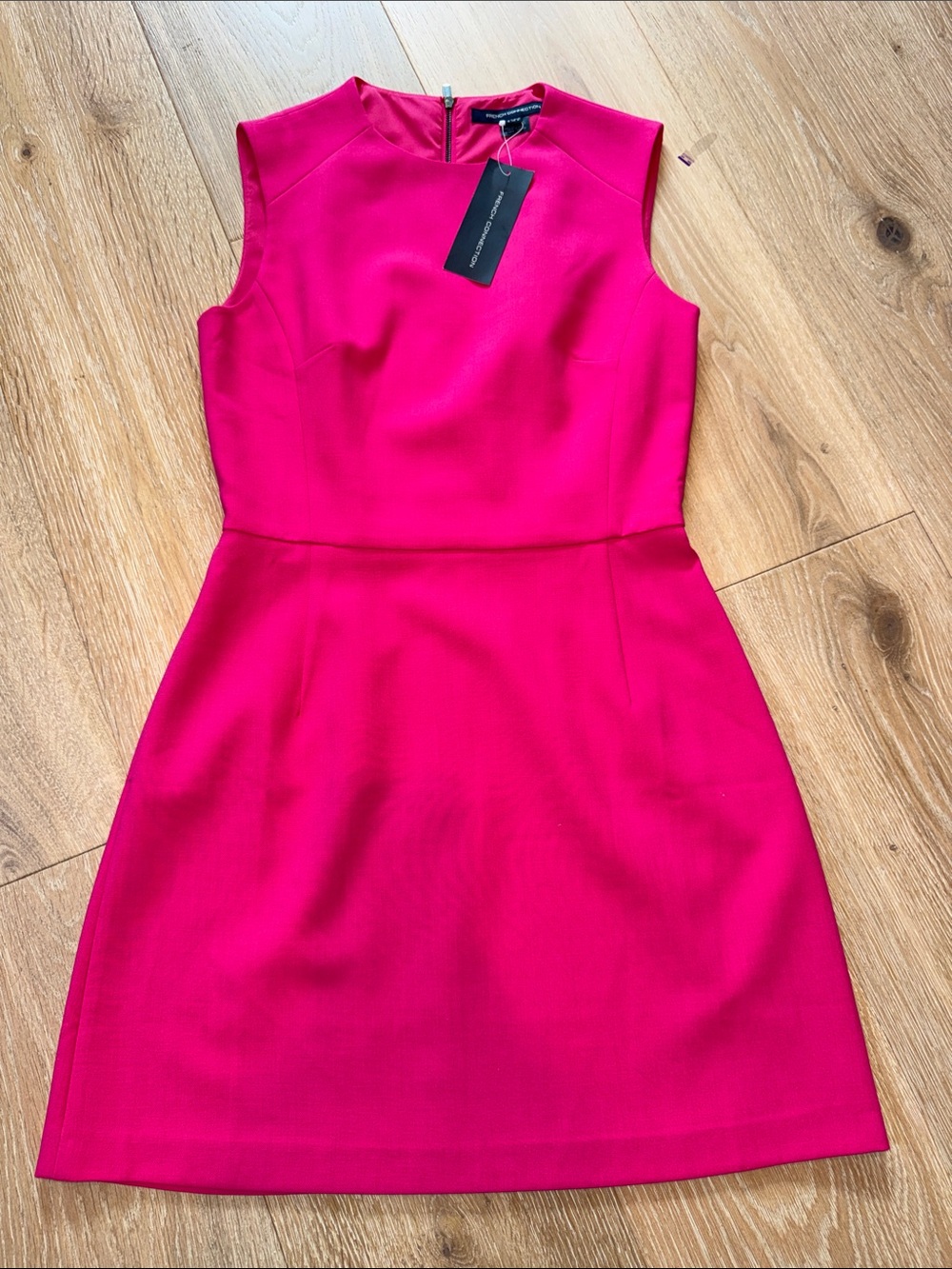 Women’s Sleeveless Fuchsia Sheath Dress